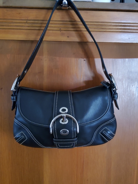 Coach Handbags - Coach Black Leather Shoulder Bag with Silver Hardware